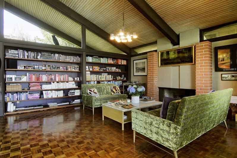 Living room at Aziz Ansari's house