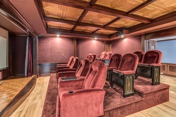 Private cinema